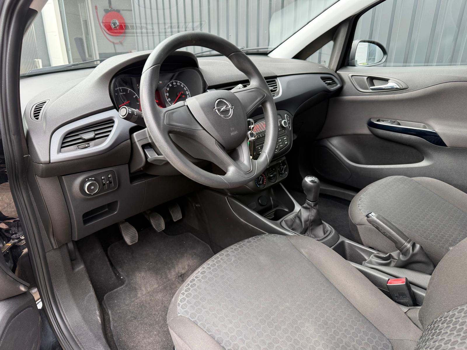 Opel Corsa-E 9