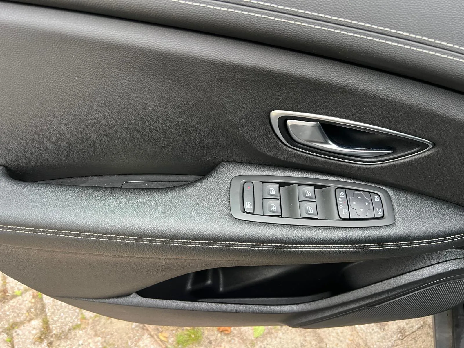 Renault Scenic 9