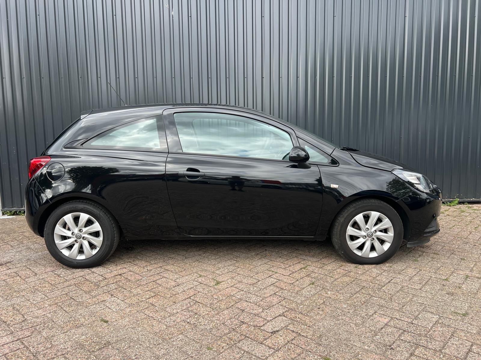 Opel Corsa-E 29