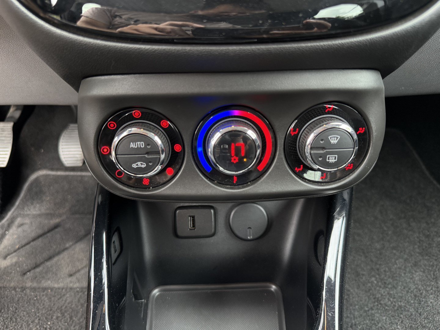 Opel Corsa 1.0 Turbo Online Edition 17