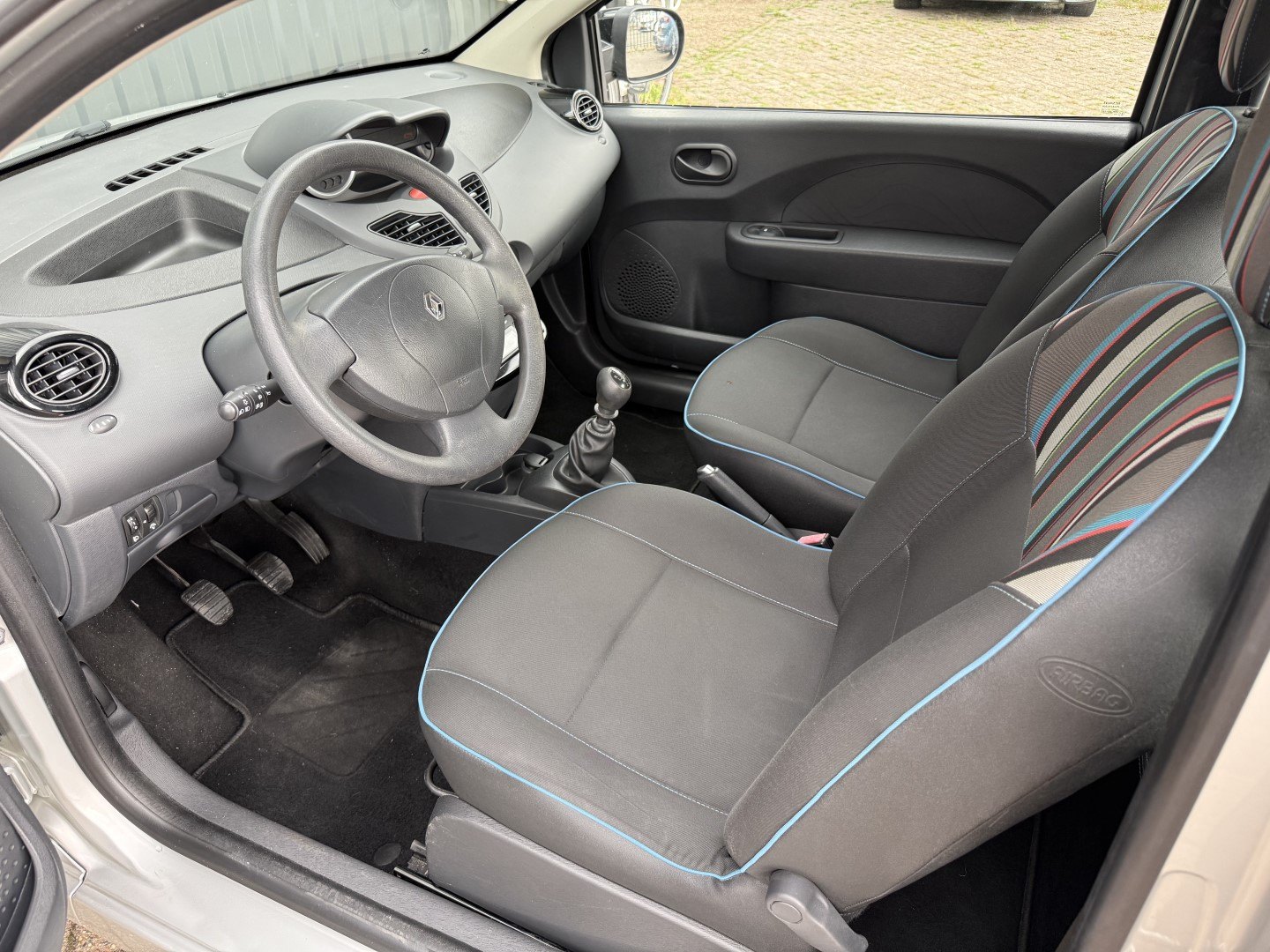 Renault Twingo 1.2 16V Acces 10
